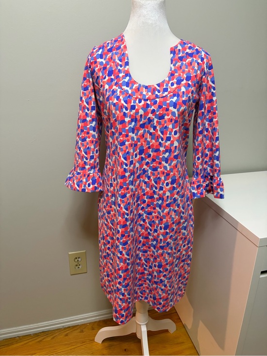 Katherine Way Dresses & Skirts - Katherine Way Women Ruffle Sleeve Abstract Confetti resort-wear dress Size Small